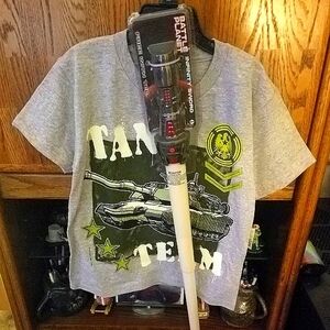 💖Boy's T-Shirt w/Free Toy